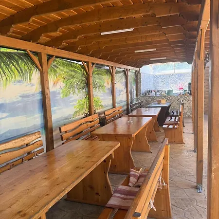 Pensiunea Boutique Гостевой дом 3*